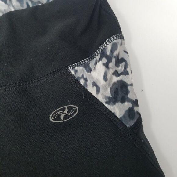 NYL BLACK WITH BLACK CAMO DETAIL. SZ L. - Picture 2 of 11